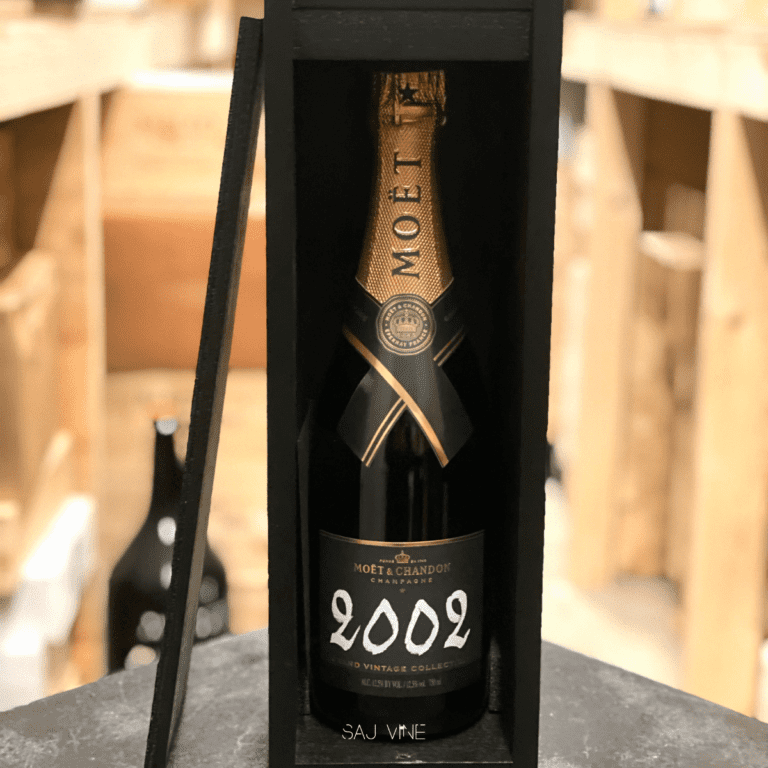 Moet & Chandon vintage 2002 WOOD BOX